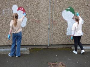 Streetart: Mario und Luigi entstehen